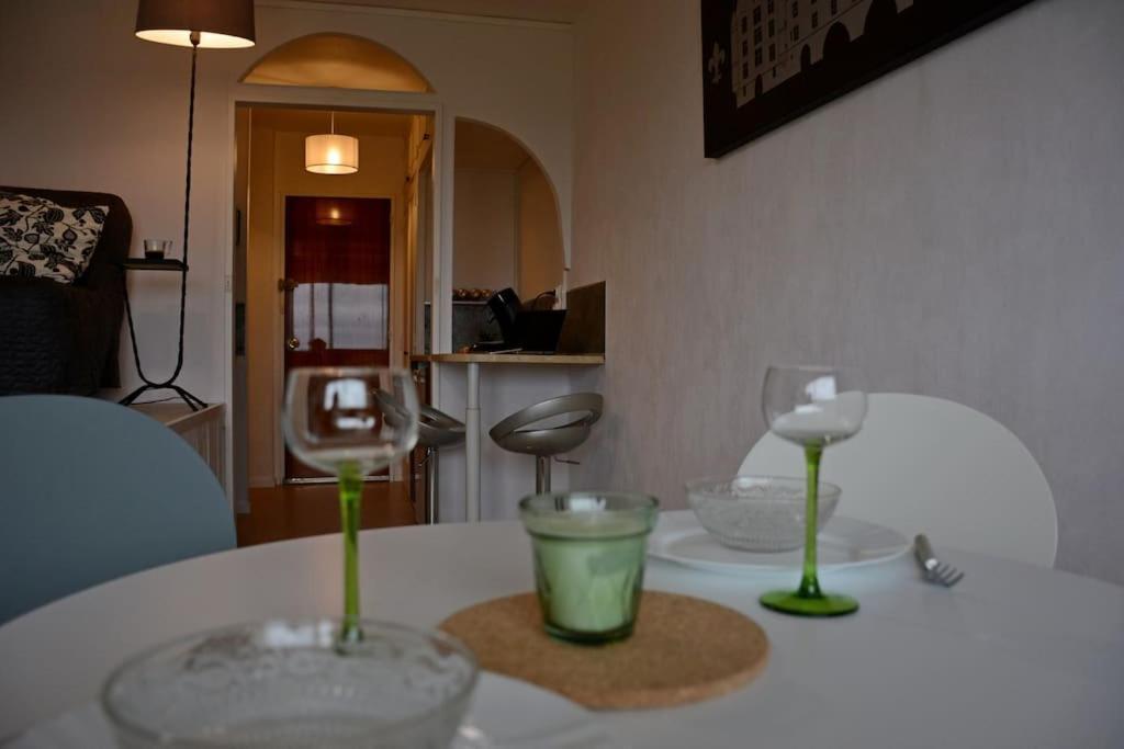 Appartement Avec Vue Montrichard Luaran gambar