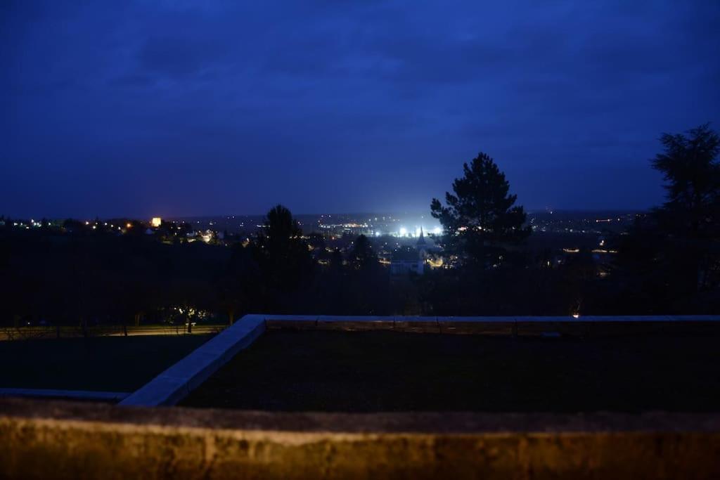 Appartement Avec Vue Montrichard Luaran gambar
